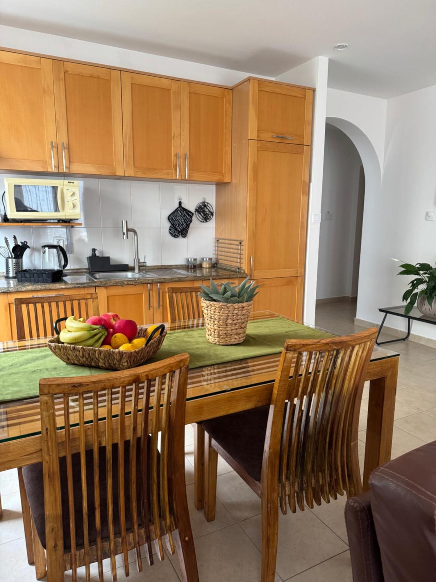 J&M Apartment โกตอร์ ภายนอก รูปภาพ